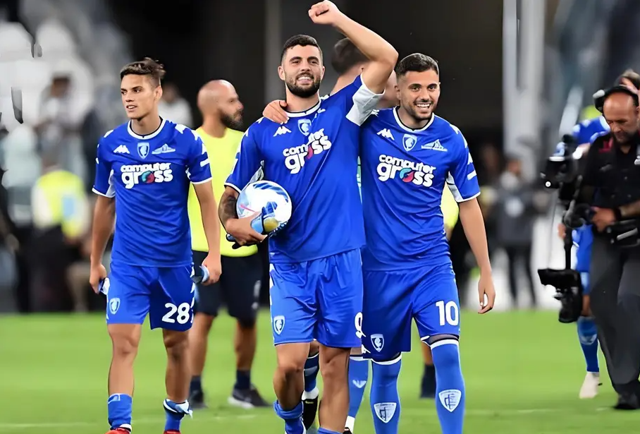 九游娱乐-赛地聚焦：意甲今晨热度飙升；阿斯顿维拉内部沟通；话题不断；赛程密集仍需轮换的简单介绍