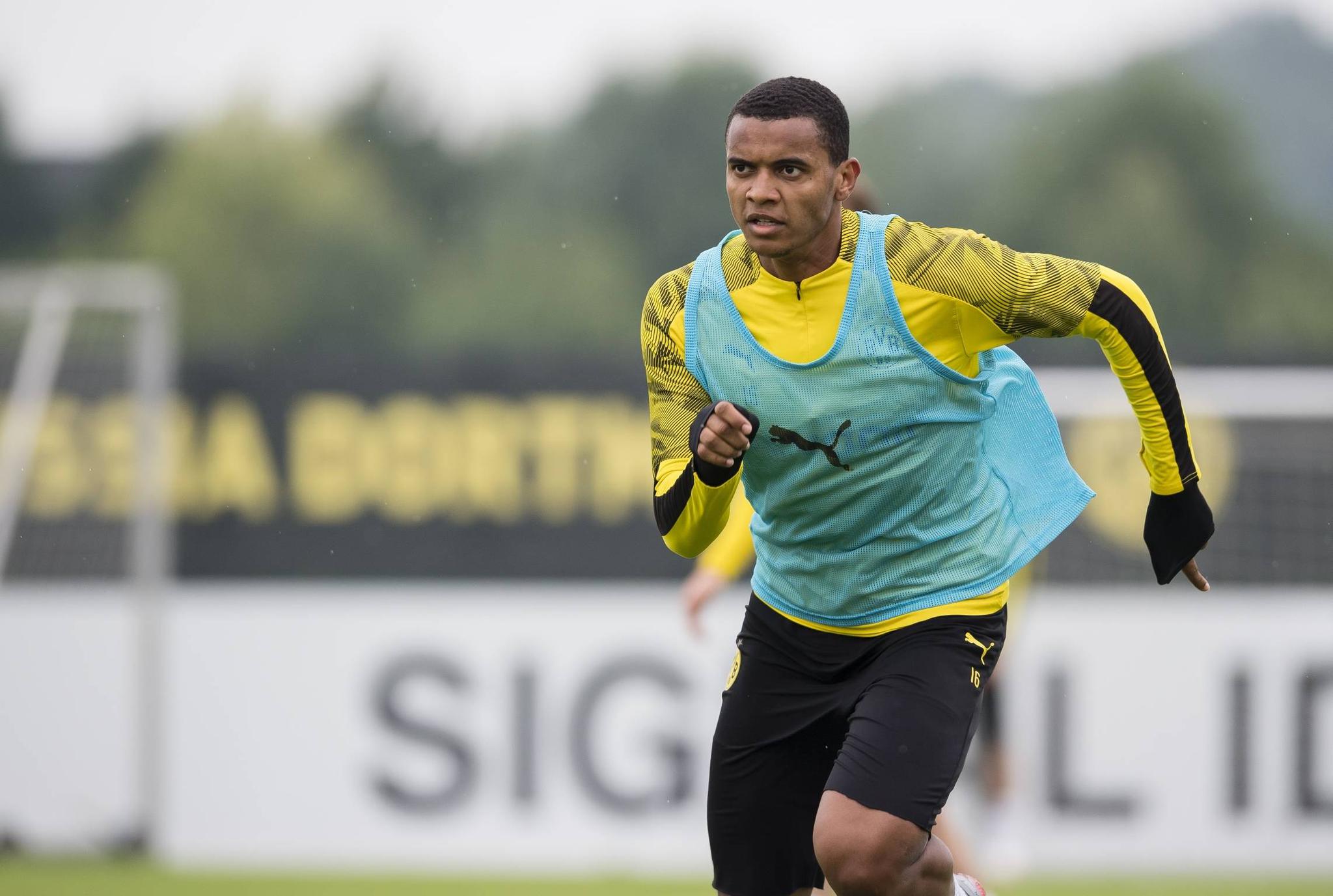 包含冲刺阶段体能课后，底特律活塞调整名单备战德甲，质疑声仍在，年轻球员得到机会的词条