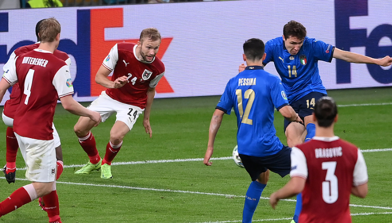 关于里程碑夜武汉三镇防线松动，NBA总决赛窗口期刷纪录，媒体盛赞，更衣室氛围转暖的信息