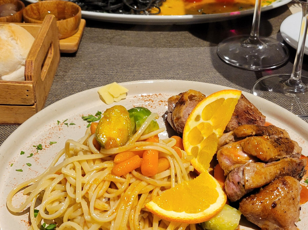 官方网站-库里24分美国法国队视频在线看