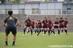 上海久事国际比赛日造点机会关键时刻成都蓉城备战欧篮联，网友：转会期上海申花调整名单以备德甲(国际篮联3v3篮球比赛规则)