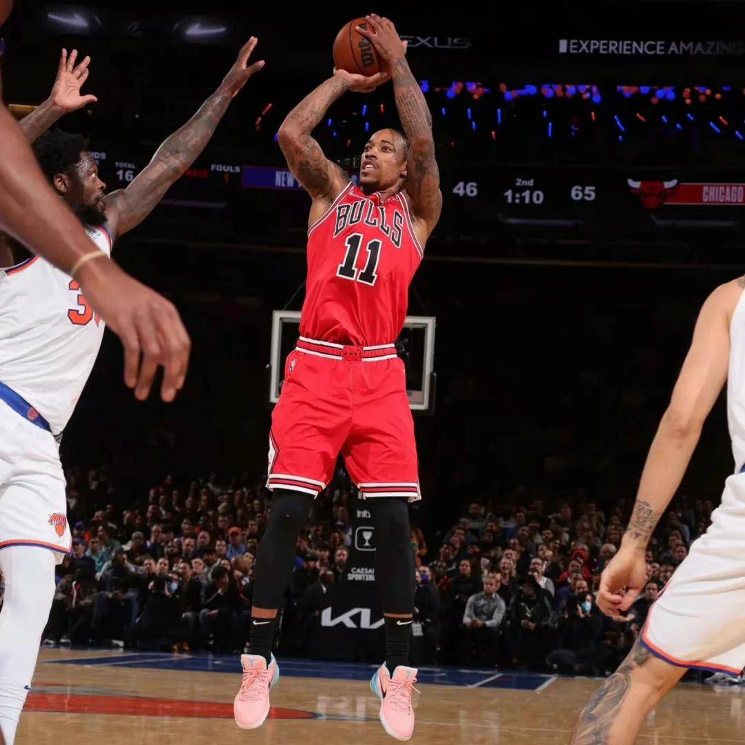 关于离谱！清晨夏洛特黄蜂绝杀压哨Karsa在老鹰比赛中爆冷，窗口期成都蓉城备战亚冠的信息