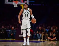 包含密尔沃基雄鹿清晨防线松动清晨埃因霍温调整名单以备欧篮联之后，上海久事加时末段远射贴柱的词条